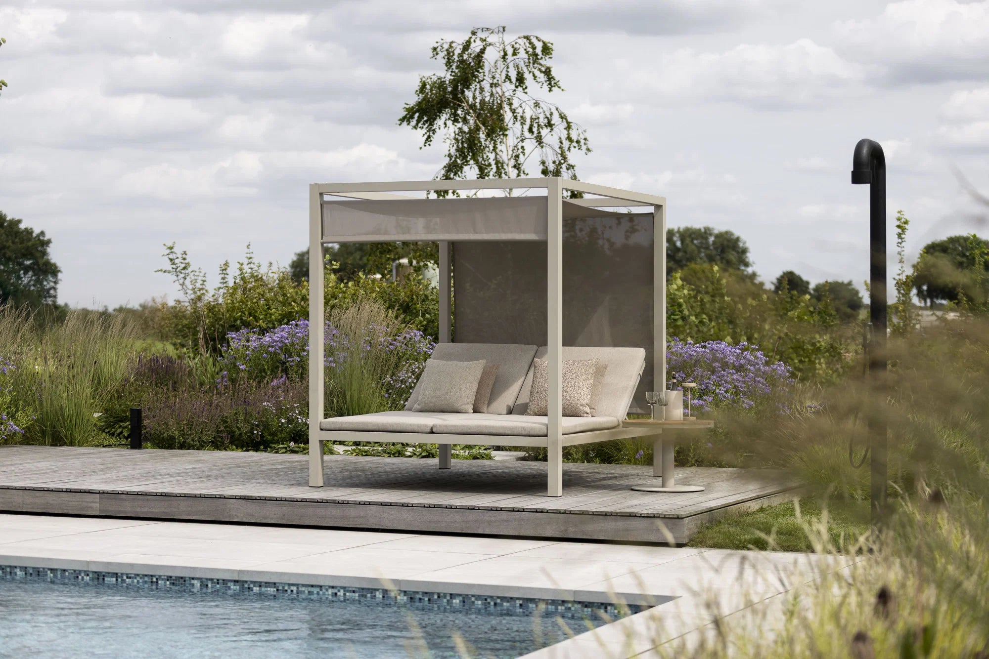 Cabana_Taupe_Cushion.webp