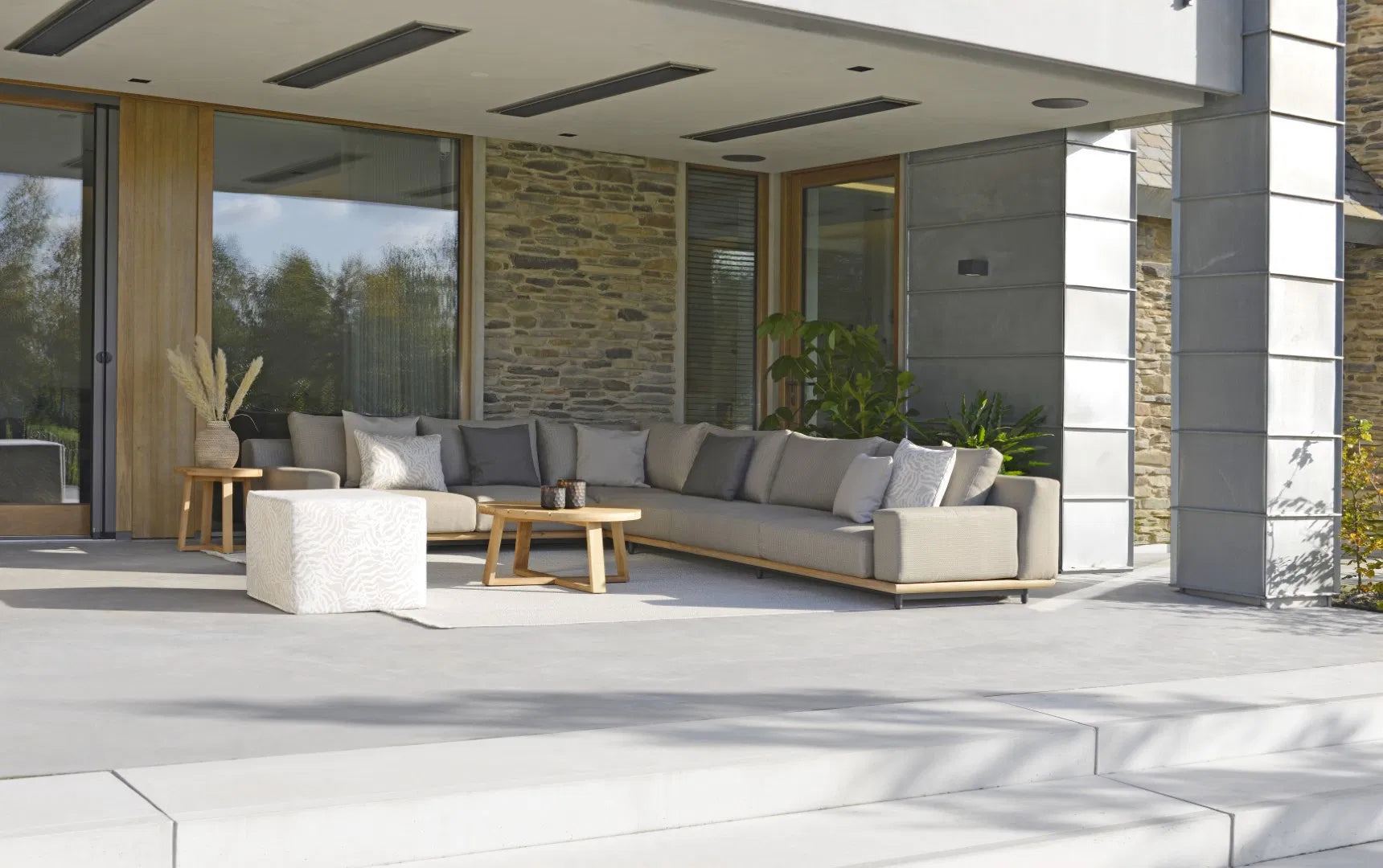 Luke_Lounge_Sunbrella_Fabric.webp